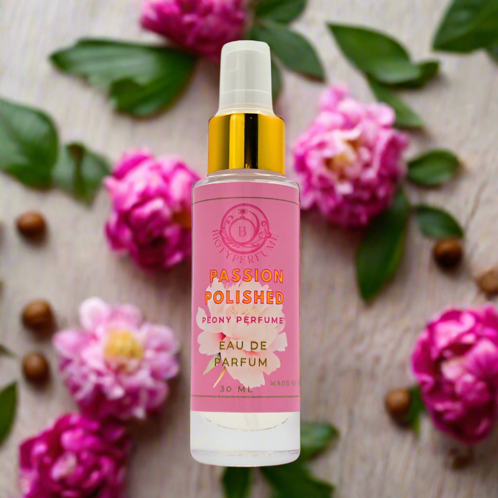 Passion Polished Perfume 
Refreshing Floral Peony and Berry scent/ Long Lasting (30ml)